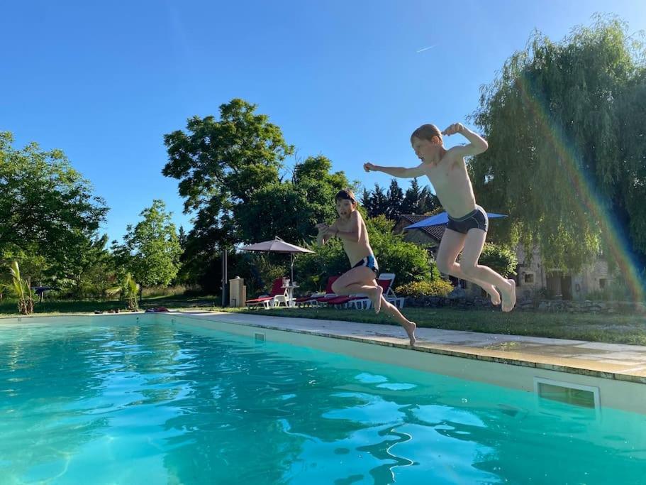 Vakantiehuis La Poire, Op Landgoed Aan De Dordogne Prudhomat Exterior foto